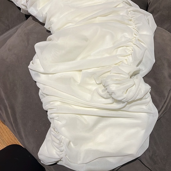 House of CB Valentina IVORY ASYMMETRIC CUTOUT MIDI/Maxi DRESS - Picture 13 of 16